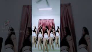 Tiktok Dance Challenge.