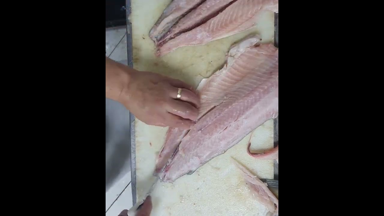 Como limpar piau e tirar as espinhas! filés de piau sem espinhas!
