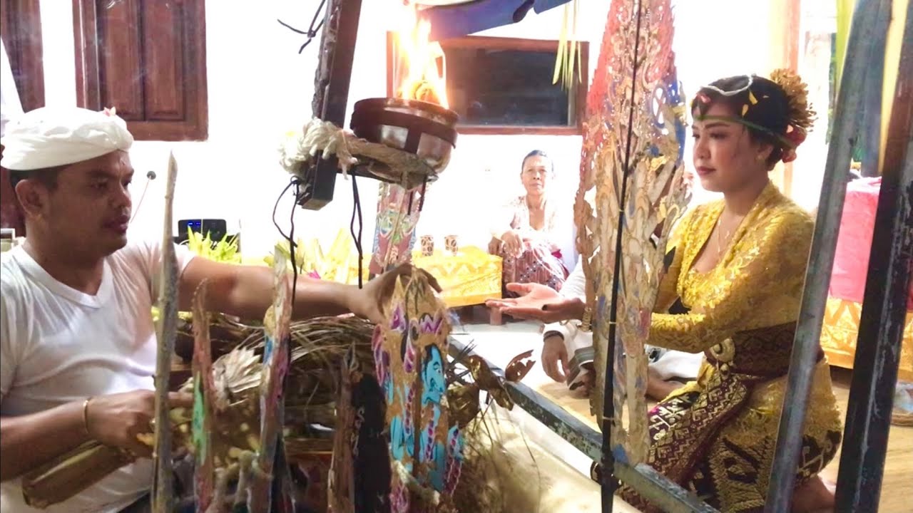 Melukat - Wayang Bali