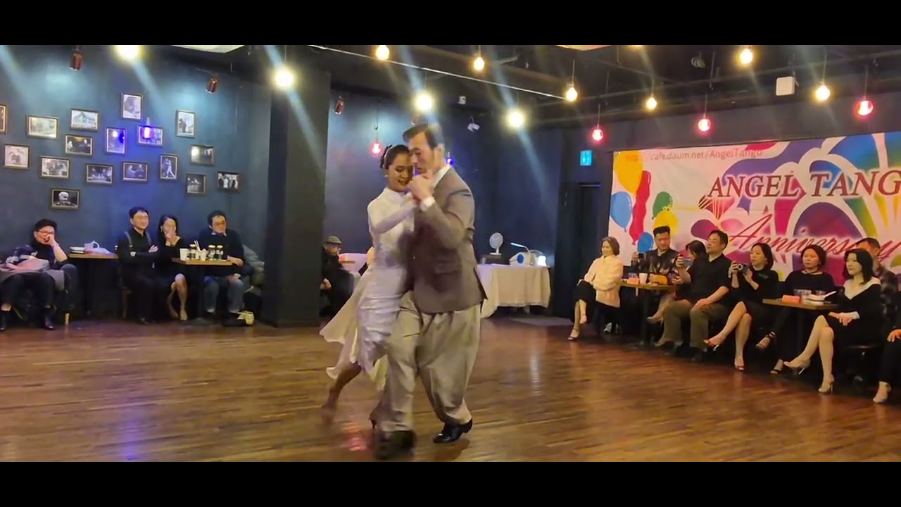 앙헬탱고 12주년파티 축하공연 : 디제이선곡 발스 즉흥, 앙헬&로레나, 알마&조앤