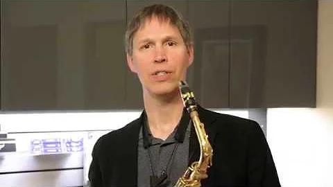 Thomas Walsh with his classic and jazz equipments