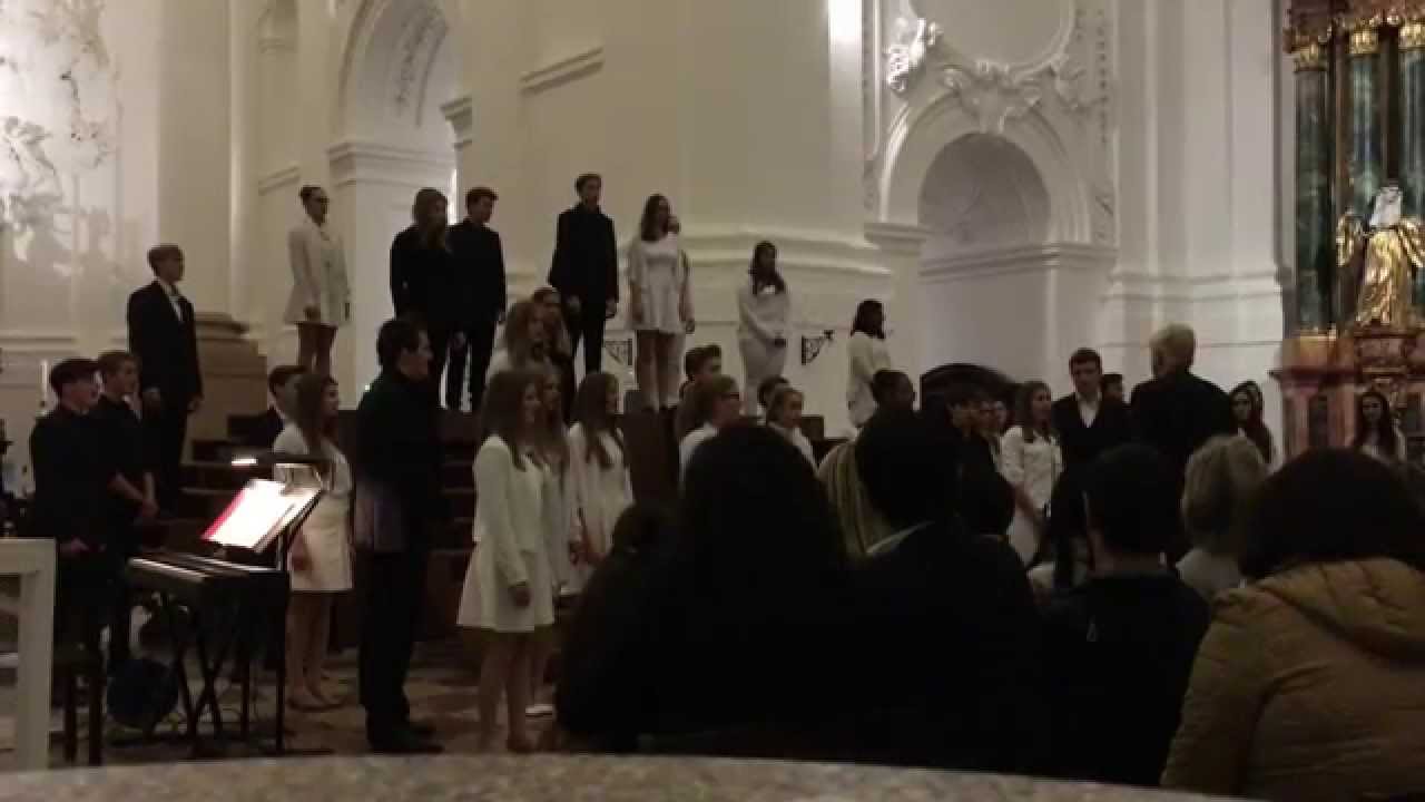 Obertonsingen in der Kollegienkirche