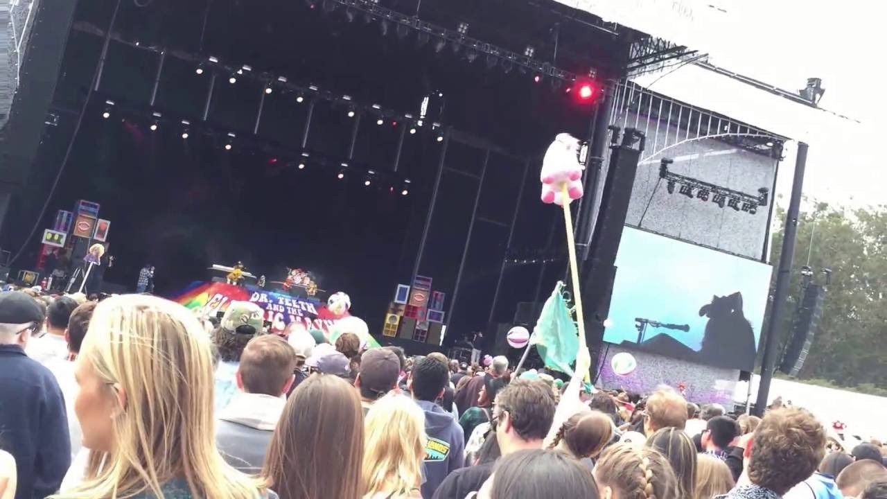 Ophelia The Muppets' Dr Teeth and the Electric Mayhem Outside Lands