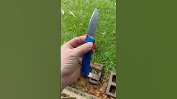How many ways can you open a Benchmade Bugout?  Axis lock / slide bar lock mastery?!