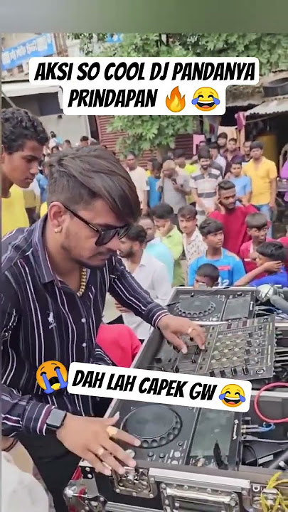Aksi so cool dj pandanya prindapan 😂. #dj #videokocak #prindapan #wkwkwk #lucu #hiburan #hahaha #lol