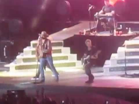 jason-aldean---this-plane-don't-go-there-&-my-kinda-party!