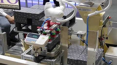 Cobot Battery Box Palletizing