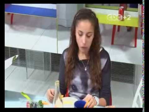 ليليا و نور على الافطار كلام غناء و تلميحات محبي ليليا و نور