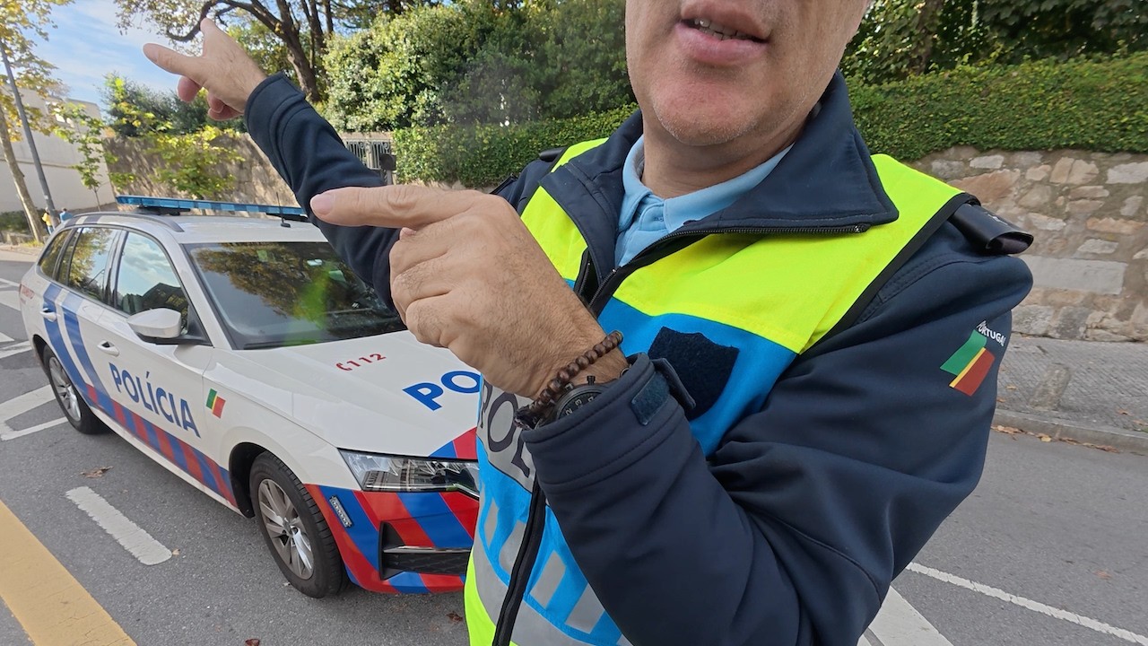 Porto tour fail as police stop us - Royal Enfield Interceptor and the Honda Translap