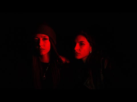 Jara Pol & Carlota Mad - Kamikaze