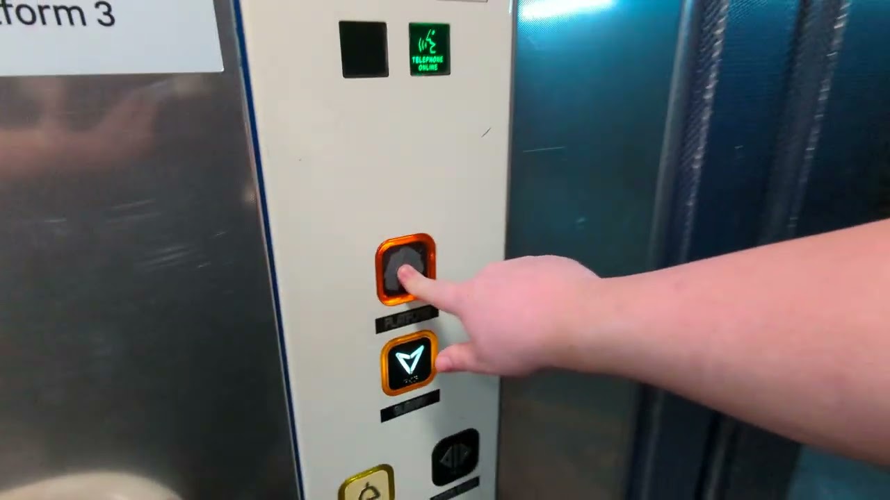 Lifts @ Preston Station MSCP/Platforms