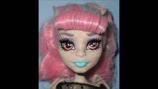 Monster High Ghoul Chat Rochelle Goyle Doll Review