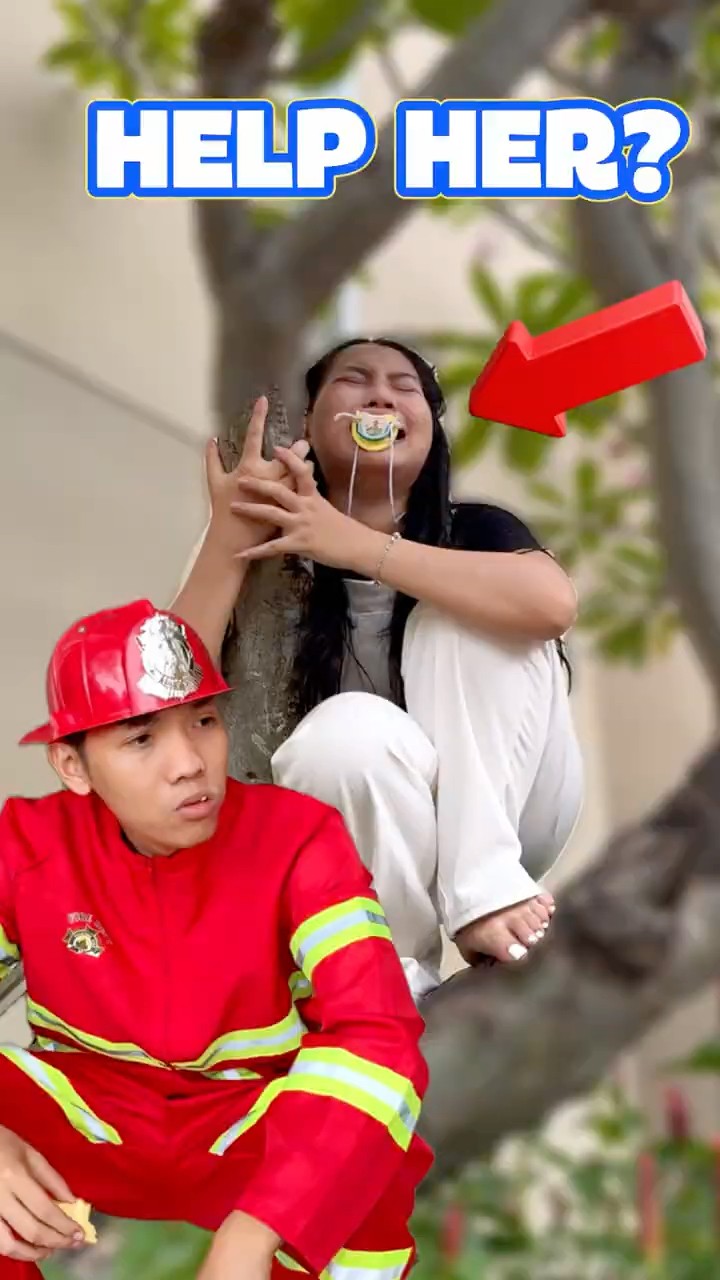 Chuyên môn gặp chuyên phá ? Poor firefighter and the silly girl ?? #shorts