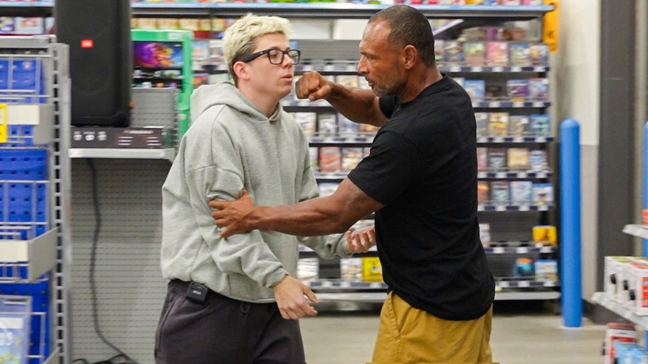 Taking Pictures of Strangers Prank!