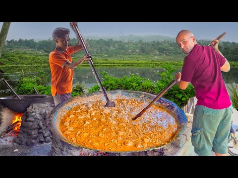 THIS IS FOOD HEAVEN! Indonesian Street Food in PADANG, West Sumatra