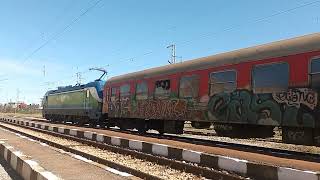 БВ 3623 София- Бургас с 80040 ,заминава от гара Казанлък