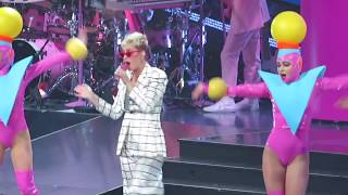 Katy Perry - Teenage Dream (Little Rock 1/12/18) screenshot 5