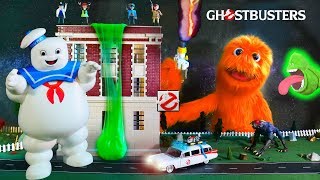 Нечеткие и Ghostbusters получить зеленый Slimed! 👻👻 Снежинка учится быть храбрым!