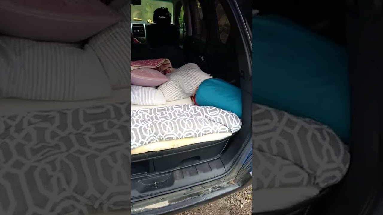 как разложить сидения х трейл в ровный пол. Ночевка в машине - YouTube