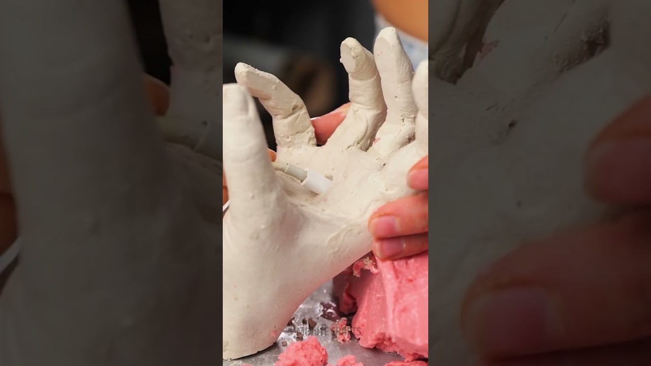 Turn Your Hands 🖐️ into a DIY WOWCUBE Charger! ⚡