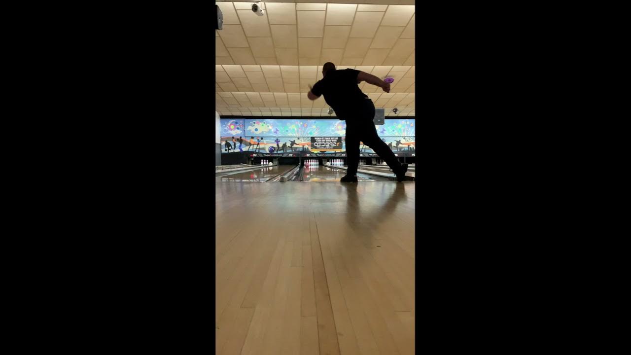 Geek Swag Bowling Bowling Ball Review YouTube