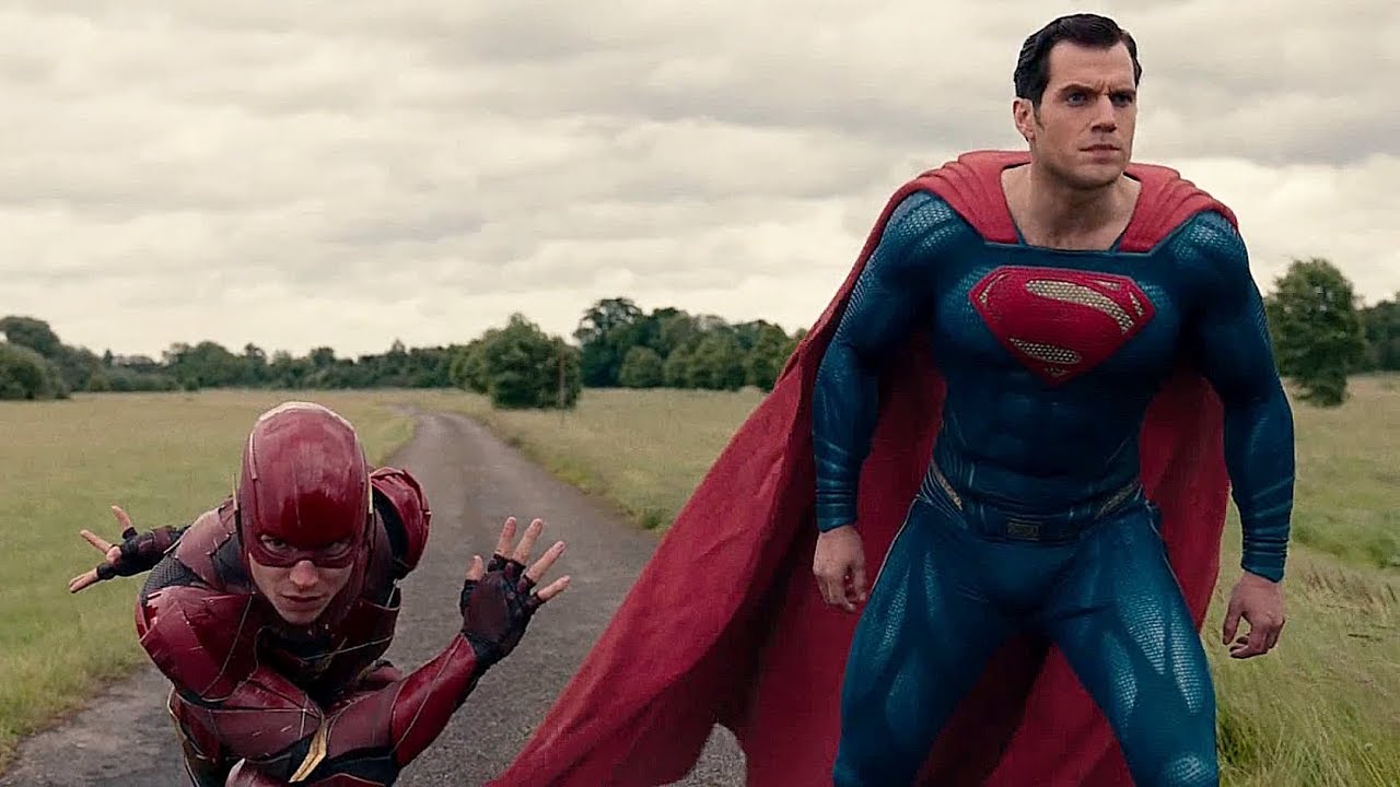 Flash vs Superman Justice League.