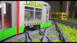 Dickie Toys City Liner Tram / Articulated Trolleybus