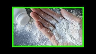 15 Everyday Uses for Talcum Powder