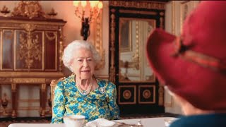 People 'went wild' at a video of the Queen and Paddington Bear