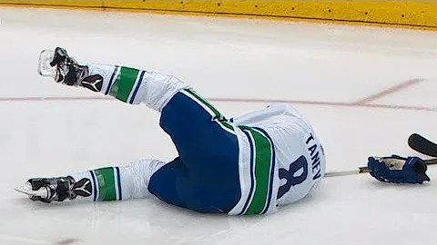 Tanev drops after Marner deflects puck straight to...