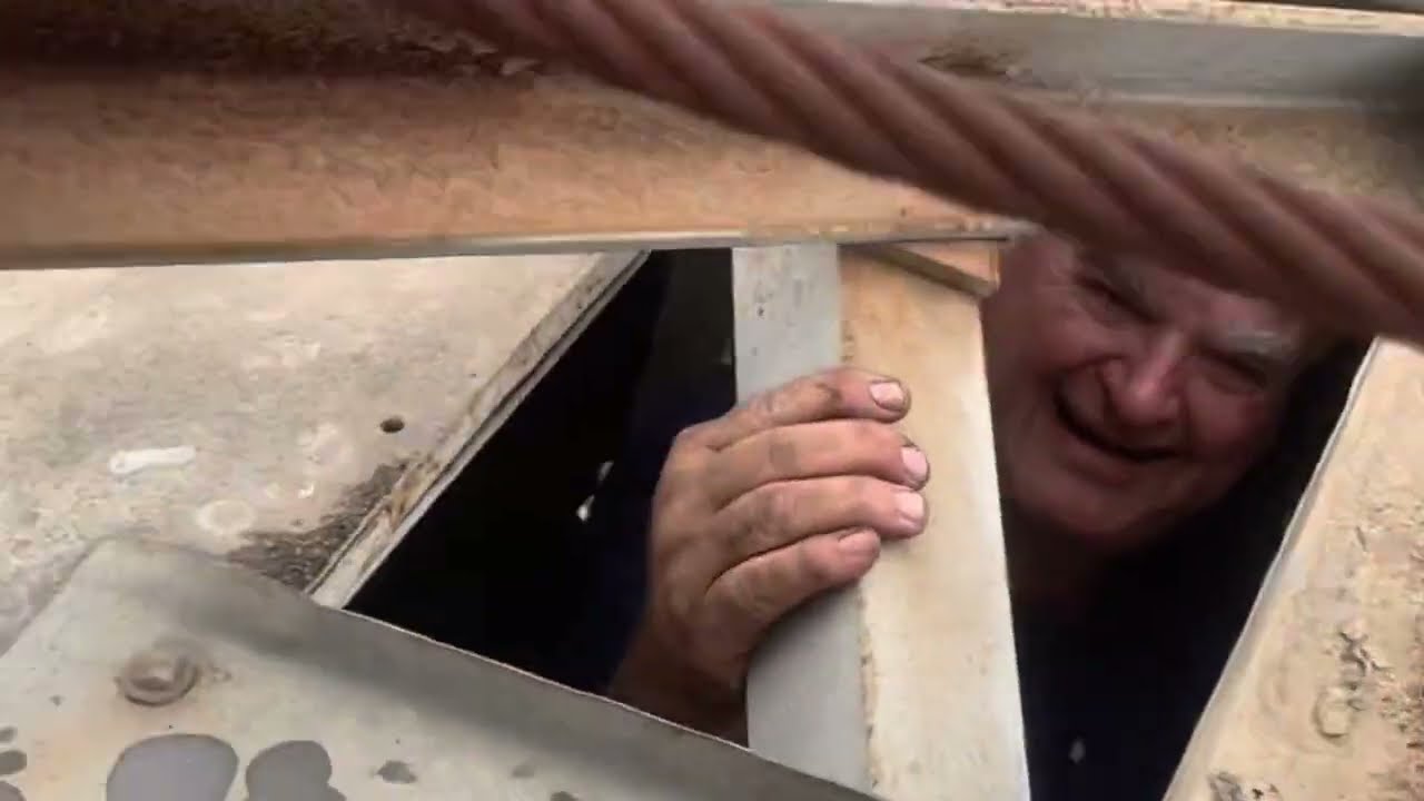 1922 drag line disassembly for transport.