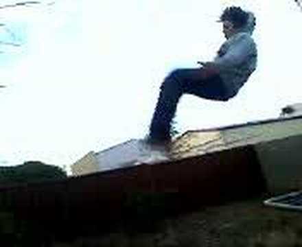 Going Skitz On Tramp-oline