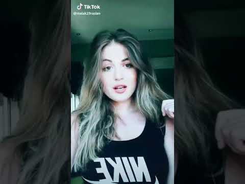 امبارح شفتا وعطيته غمزي