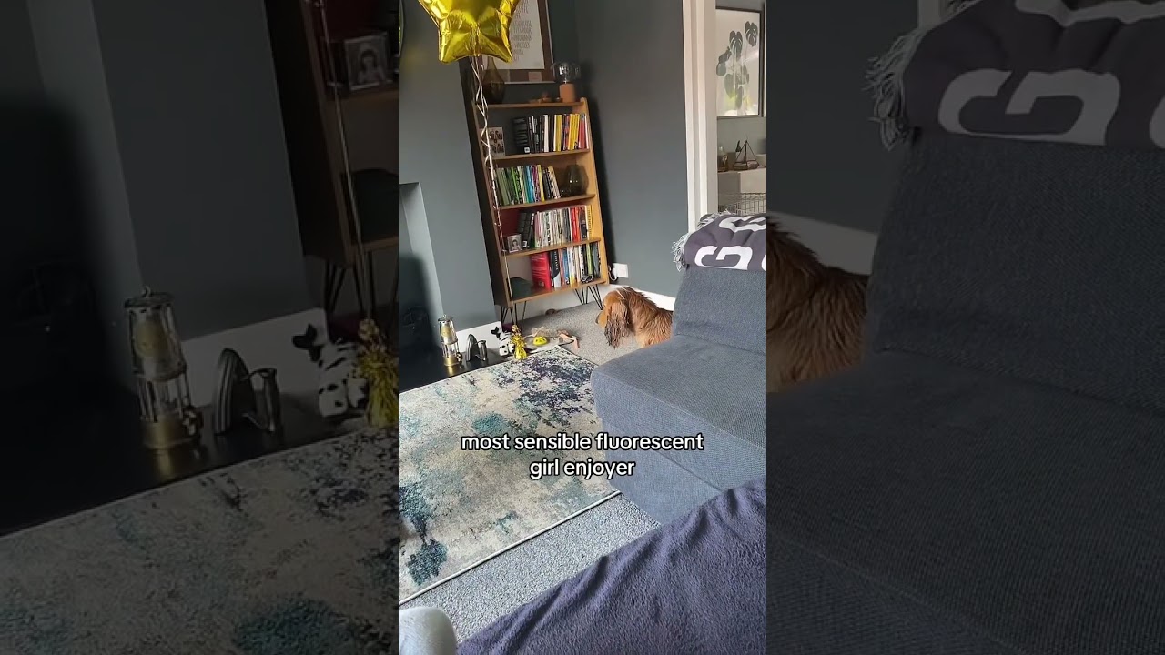 Most sensible fluorescent girl enjoyer 