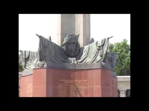 Videó: Szovjet katonák emlékműve Berlinben: szerző, leírás fényképpel, az emlékmű jelentése és története