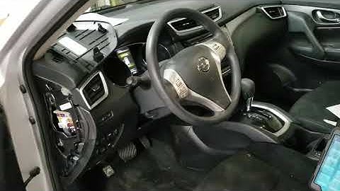 NISSAN ROGUE TRACTION CONTROL LIGHT (SKID LIGHT) FIX!!! NO DTCS IN THE SYSTEM.