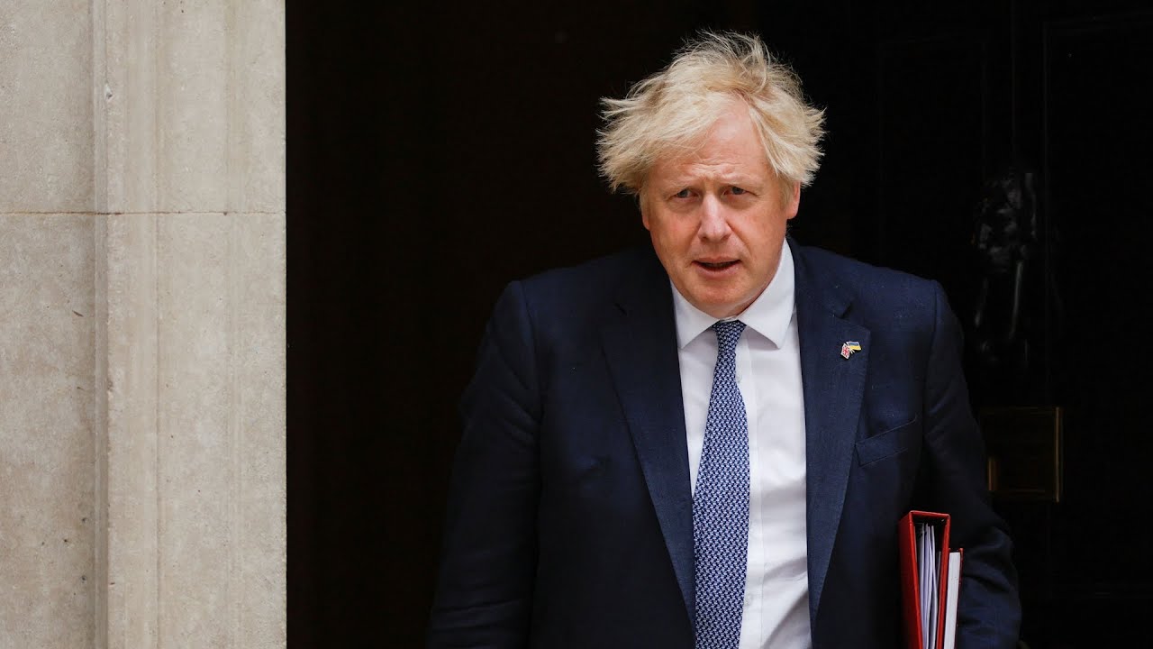 British government resignations expected