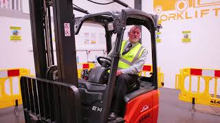 How to dismount a counterbalance forklift safely