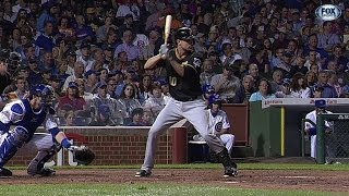 PIT@CHC: Mercer lifts a shot to the left-field stands Profile