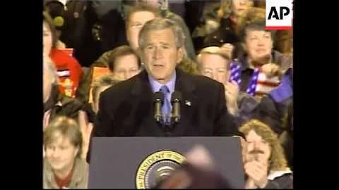 Bush and Kerry give last speeches before voting be...