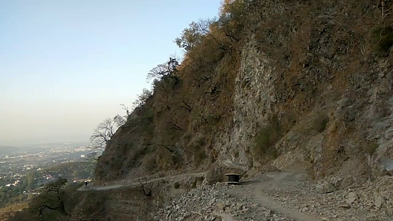 Running on the most difficult route of doon(shenshai to mussoorie )