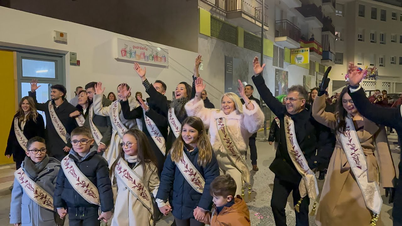 Pasacalles Comparsa Garibaldinos desde el puente Picayo /recogida Capitanes 2025  Sax /31/1/2025