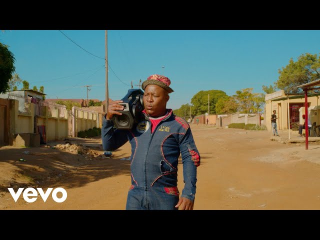 Vusi Ma R5 - Thaba (Ke Chenchitse) (Official Music Video) ft. Jelly Babie class=