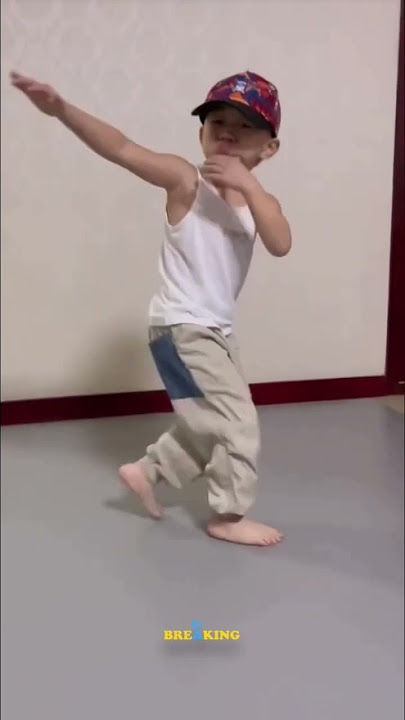 Incredibly Stylish 4 year old baby BBoy! 🥹 Hip Hop is in his blood! 💯🔥🔝 #shorts