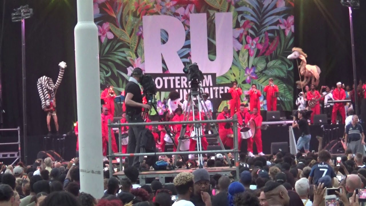 33 20 48 Winner Show Ritmo Percusion Battle of the Drums Hofplein RU