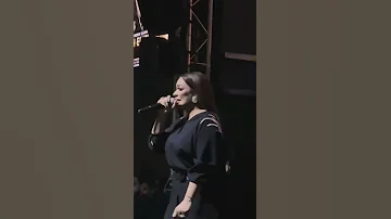 ريم السواس الجمال بيستفزني الجمال عم غيظ يا ويلي شو لذيذ 