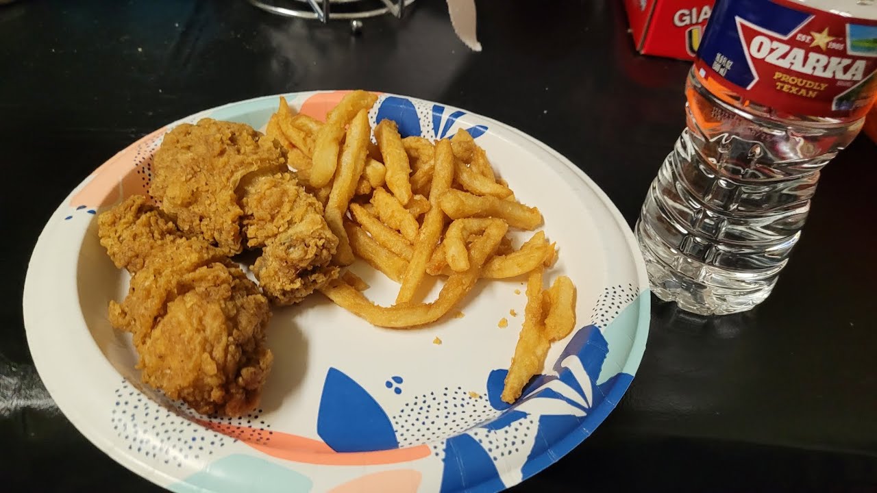 eating KFC on Christmas day YouTube