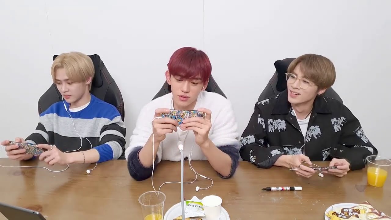 201105 WayV HUYA LIVE EP. 2 [eng subs in progress // see description]