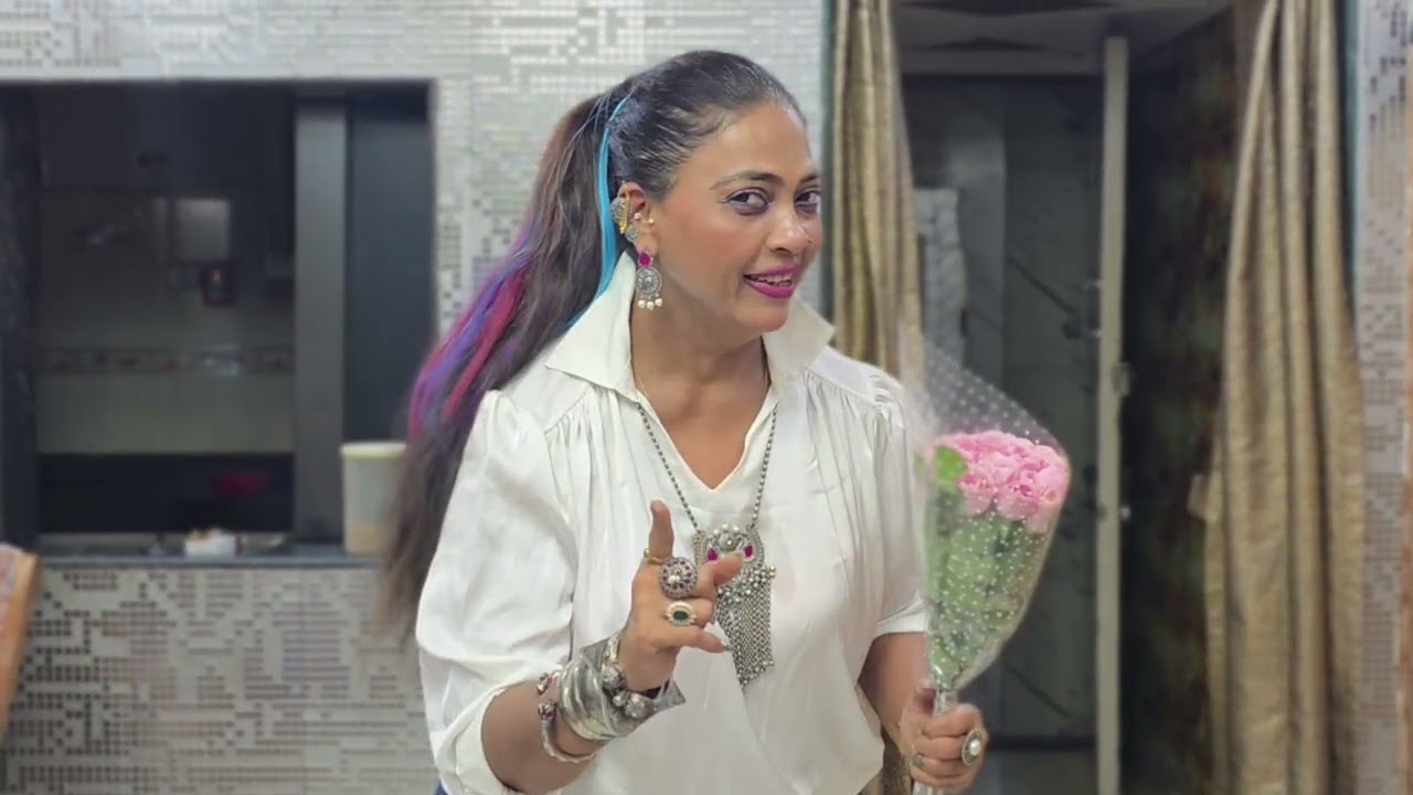 Special Gift And Bohot Accha Din Bohot Acchi Recipes ke Saath 😘❤️