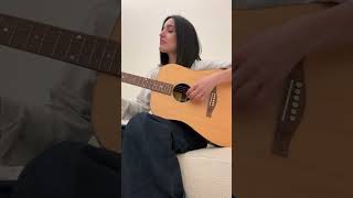 Levante canta live in acustico su instagram il 07-04-2026